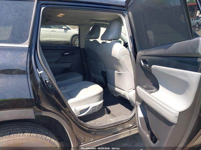 Aukcja sprzedaży 2021 Toyota Highlander Xle, vin: 5TDHZRBH5MS070368, numer aukcji: 45920460