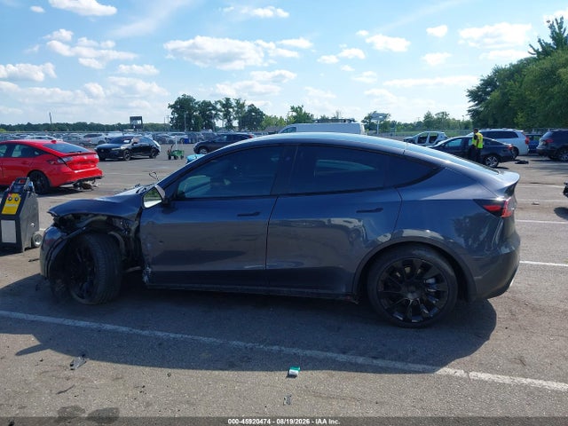 7SAYGAEE4PF827720 Tesla Model Y Awd/long Range Dual Motor All-wheel Drive