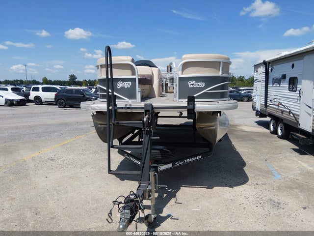 45920529 :رقم المزاد ، BUJ30228E818 vin ، 2018 Tracker Party Barge مزاد بيع