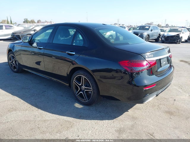 Mercedes-Benz E 350 2022 W1KZF8DB7NB086828 Image 3