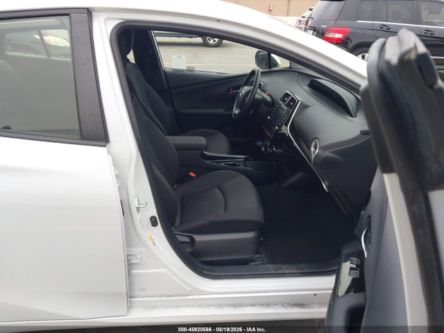 Toyota Prius Prime Le 2021 JTDKAMFP4M3196305 Image 5