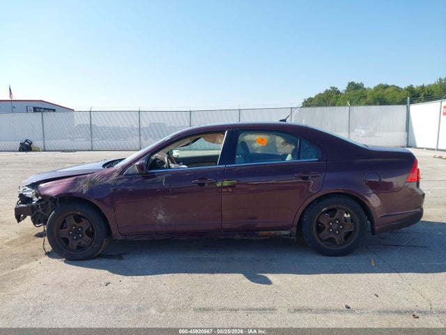 Продажа на аукционе авто 2011 Ford Fusion Se, vin: 3FAHP0HA0BR105562, номер лота: 45920567