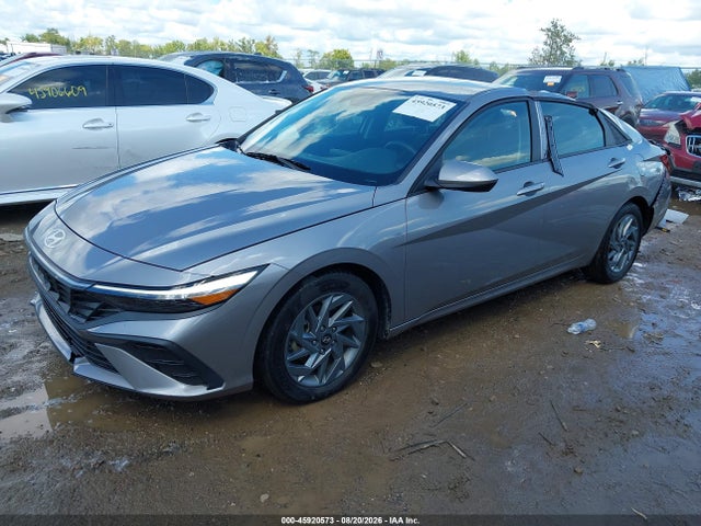 2025 Hyundai Elantra Hybrid Blue მანქანა იყიდება აუქციონზე, vin: KMHLM4DJ3SU135931, აუქციონის ნომერი: 45920573