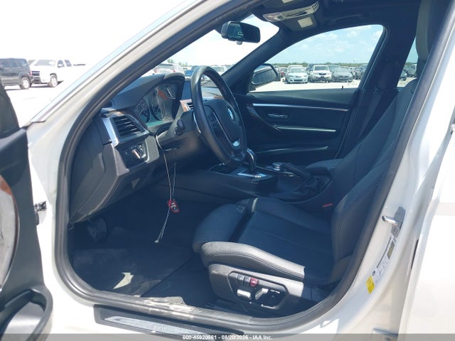 Продажа на аукционе авто 2017 Bmw 3 Series 330i, vin: WBA8B9G33HNU54529, номер лота: 45920681