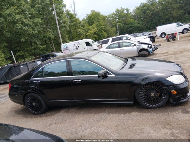 Продажа на аукционе авто 2013 Mercedes-benz S 550, vin: WDDNG7DBXDA529418, номер лота: 45920695