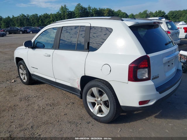 Jeep Compass Latitude 2014 1C4NJDEB7ED816708 Image 3