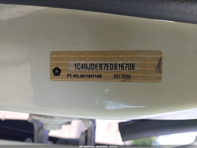 Jeep Compass Latitude 2014 1C4NJDEB7ED816708 Image 9