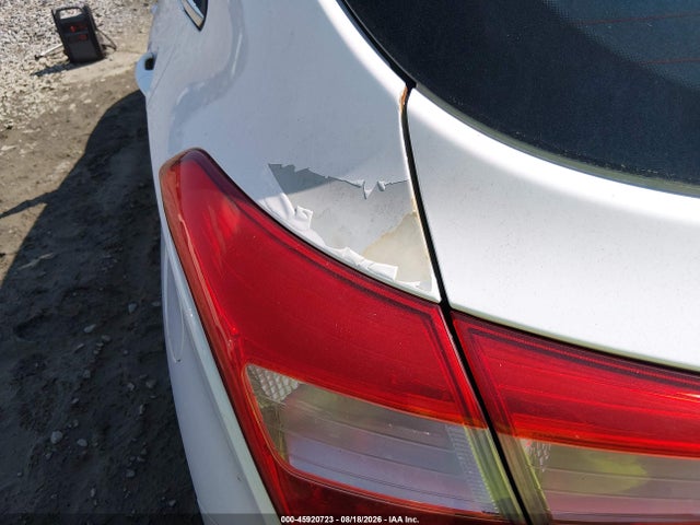 2013 Hyundai Elantra Gt მანქანა იყიდება აუქციონზე, vin: KMHD35LE6DU102961, აუქციონის ნომერი: 45920723