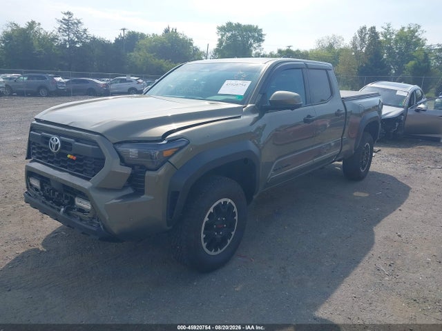 2025 Toyota Tacoma მანქანა იყიდება აუქციონზე, vin: 3TMLB5JN4SM116008, აუქციონის ნომერი: 45920754