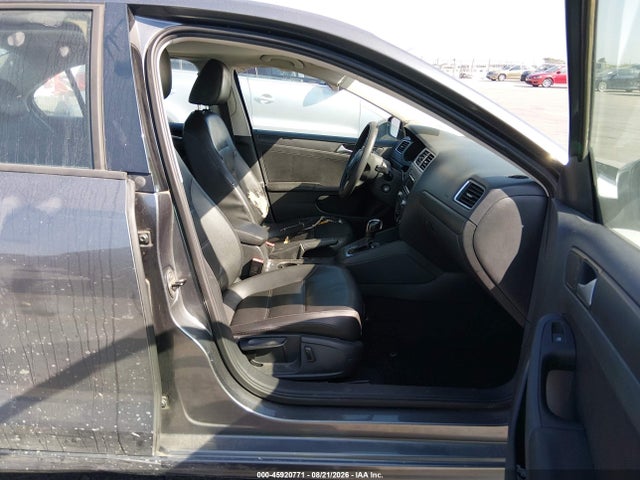 2014 Volkswagen Jetta 1.8t Se მანქანა იყიდება აუქციონზე, vin: 3VWD07AJ4EM213584, აუქციონის ნომერი: 45920771