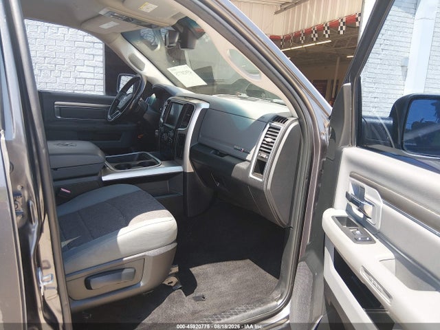 45920775 :رقم المزاد ، 1C6RR7LT7HS712668 vin ، 2017 Ram 1500 Lone Star  4x4 5'7 Box مزاد بيع
