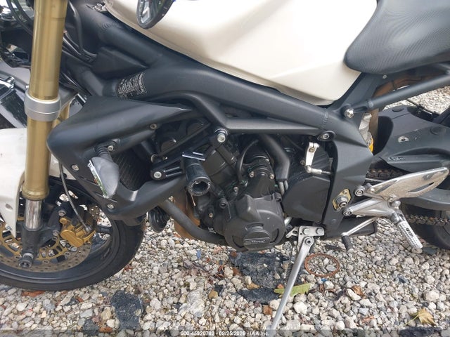 Продажа на аукционе авто 2008 Triumph Motorcycle Street Triple 675, vin: SMTD01NE88J356652, номер лота: 45920782