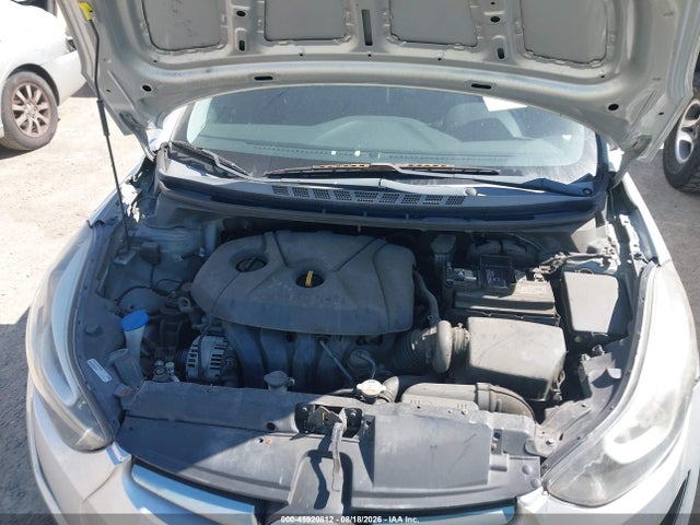 5NPDH4AE5EH455335 Hyundai ELANTRA SE