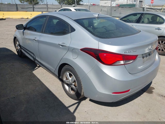 5NPDH4AE5EH455335 Hyundai ELANTRA SE