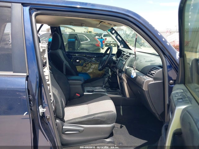 Продажа на аукционе авто 2019 Toyota 4runner Sr5, vin: JTEZU5JR6K5213476, номер лота: 45920818