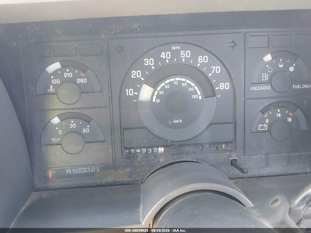 45920823 :رقم المزاد ، 2GCFC24K2K1137151 vin ، 1989 Chevrolet Gmt-400 C2500 مزاد بيع