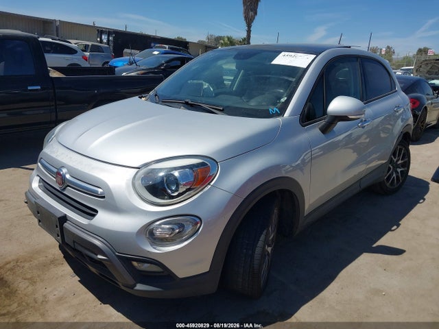 Fiat 500x Trekking Plus 2016 ZFBCFXET0GP414116 Image 2