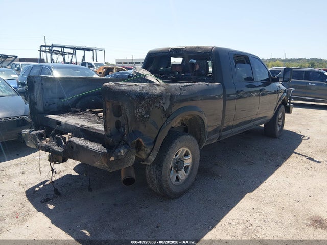 45920838 :رقم المزاد ، 3C6UR5NL5FG644838 vin ، 2015 Ram 2500 Laramie مزاد بيع