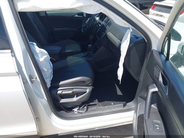 2021 Volkswagen Tiguan 2.0t Se/2.0t Se R-line Black/2.0t Sel მანქანა იყიდება აუქციონზე, vin: 3VV3B7AX7MM079750, აუქციონის ნომერი: 45920849