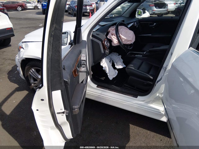 Продажа на аукционе авто 2015 Mercedes-benz Glk 350, vin: WDCGG5HB6FG341409, номер лота: 45920869