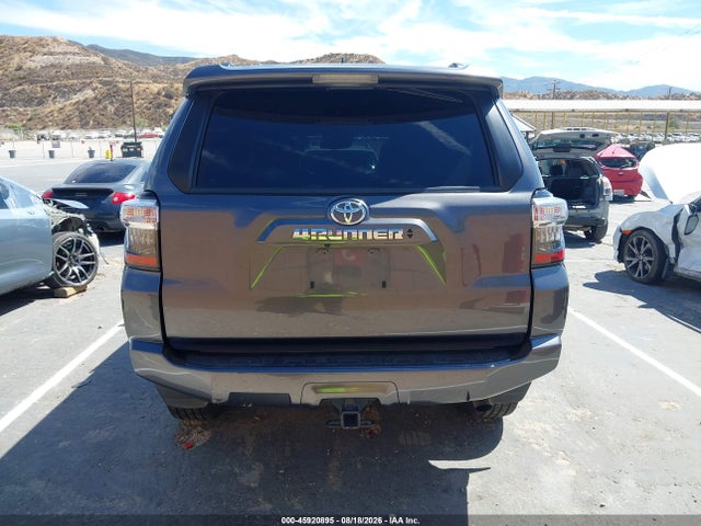 Toyota 4RUNNER SR5 2023 JTEEU5JRXP5279504 Image 16