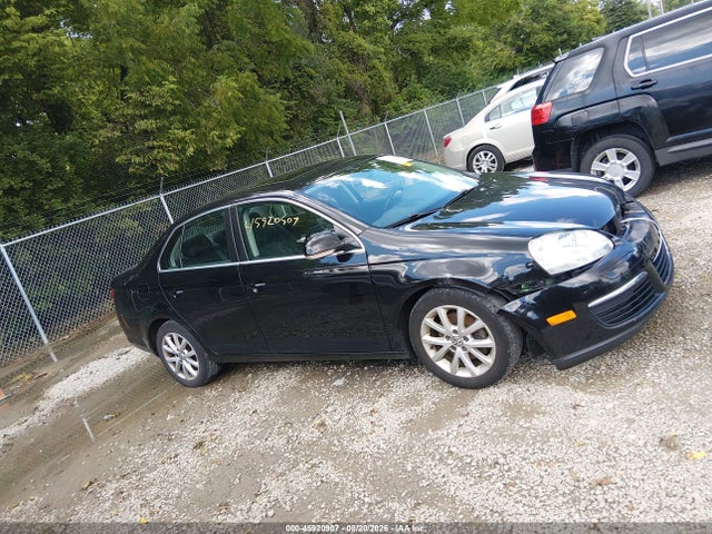 Продажа на аукционе авто 2010 Volkswagen Jetta Se, vin: 3VWRZ7AJ2AM054330, номер лота: 45920907
