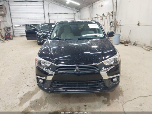45920911 :رقم المزاد ، JA4AR3AW7HZ020567 vin ، 2017 Mitsubishi Outlander Sport 2.4 Se مزاد بيع