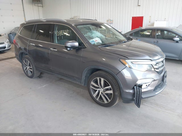 45920921 :رقم المزاد ، 5FNYF6H97HB016927 vin ، 2017 Honda Pilot Touring مزاد بيع