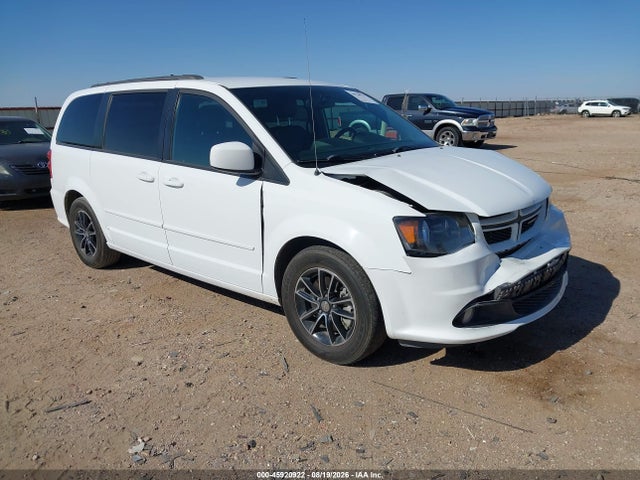2017 Dodge Grand Caravan Gt მანქანა იყიდება აუქციონზე, vin: 2C4RDGEG3HR790390, აუქციონის ნომერი: 45920922