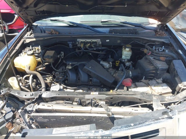 45920925 :رقم المزاد ، 1FMCU03128KA97266 vin ، 2008 Ford Escape Xlt مزاد بيع