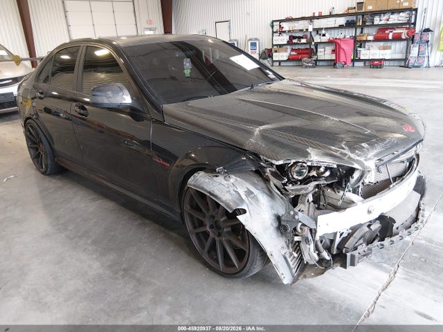 2009 Mercedes-benz C 63 Amg მანქანა იყიდება აუქციონზე, vin: WDDGF77X29F215484, აუქციონის ნომერი: 45920937
