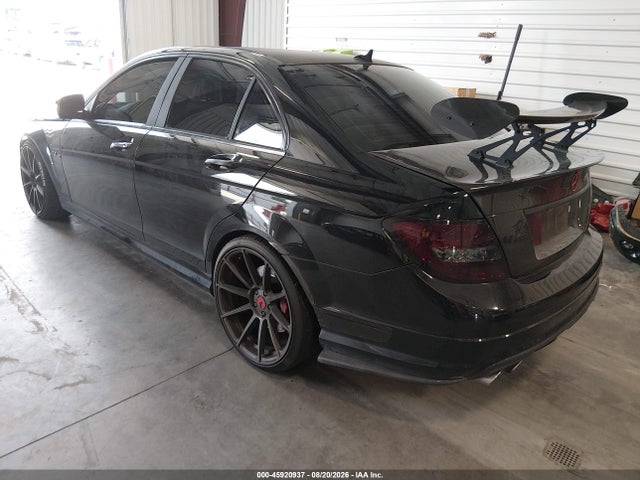 2009 Mercedes-benz C 63 Amg მანქანა იყიდება აუქციონზე, vin: WDDGF77X29F215484, აუქციონის ნომერი: 45920937