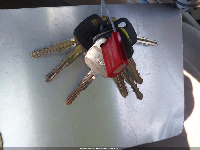 45920983 :رقم المزاد ، 1NXBR12E7WZ067690 vin ، 1998 Toyota Corolla Ce مزاد بيع