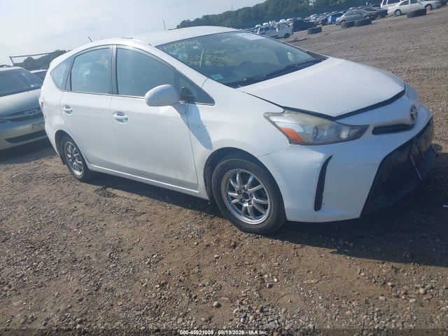 45921009 :رقم المزاد ، JTDZN3EU9FJ017419 vin ، 2015 Toyota Prius V Two مزاد بيع