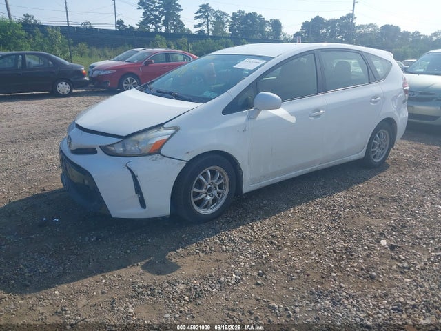45921009 :رقم المزاد ، JTDZN3EU9FJ017419 vin ، 2015 Toyota Prius V Two مزاد بيع