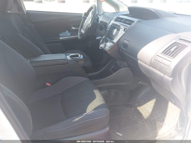 45921009 :رقم المزاد ، JTDZN3EU9FJ017419 vin ، 2015 Toyota Prius V Two مزاد بيع