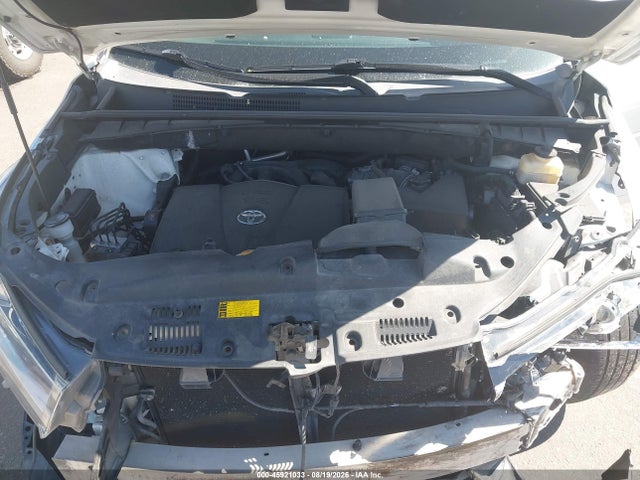 Toyota Highlander Limited 2017 5TDDZRFH5HS444475 Image 10