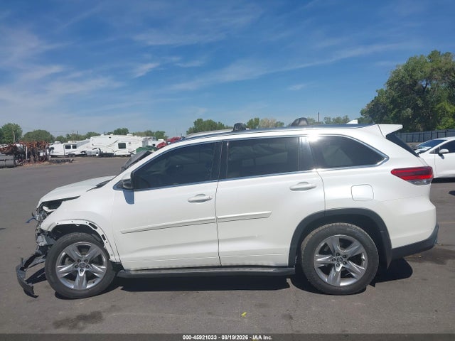 Toyota Highlander Limited 2017 5TDDZRFH5HS444475 Image 15