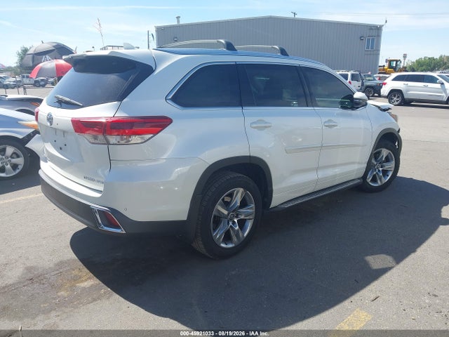 Toyota Highlander Limited 2017 5TDDZRFH5HS444475 Image 4