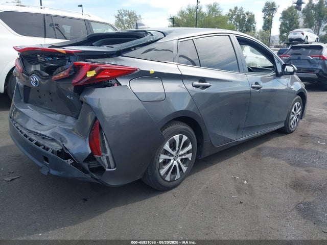 JTDKAMFP1N3224773 Toyota Prius Prime Xle