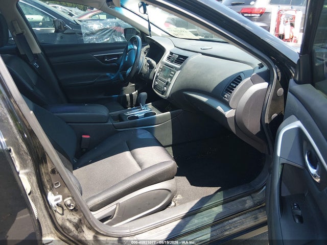 Продажа на аукционе авто 2016 Nissan Altima 2.5 Sr, vin: 1N4AL3AP1GC251956, номер лота: 45921077