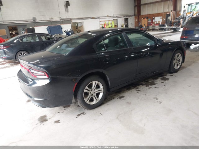 45921097 :رقم المزاد ، 2C3CDXBG2FH790446 vin ، 2015 Dodge Charger Se مزاد بيع
