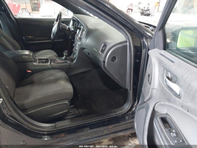45921097 :رقم المزاد ، 2C3CDXBG2FH790446 vin ، 2015 Dodge Charger Se مزاد بيع