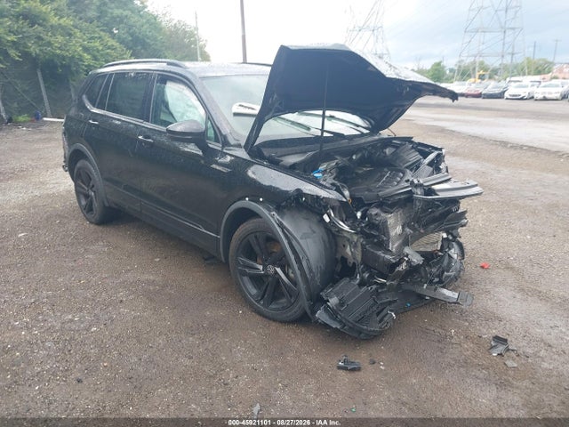 45921101 :رقم المزاد ، 3VVCB7AX5PM060456 vin ، 2023 Volkswagen Tiguan 2.0t Se R-line Black مزاد بيع