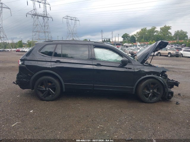 45921101 :رقم المزاد ، 3VVCB7AX5PM060456 vin ، 2023 Volkswagen Tiguan 2.0t Se R-line Black مزاد بيع