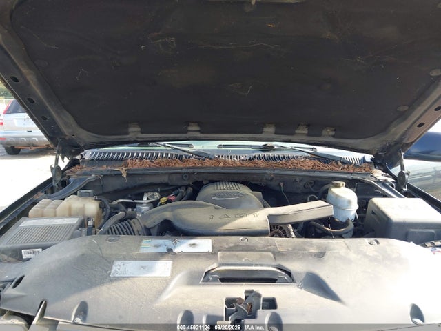 45921126 :رقم المزاد ، 1GNEC13Z74J165600 vin ، 2004 Chevrolet Tahoe Lt مزاد بيع