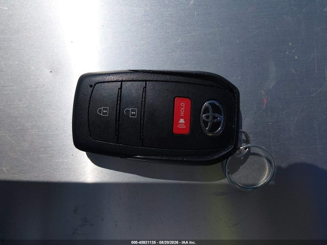 Toyota PRIUS XLE 2024 JTDACAAU4R3045540 Image 11