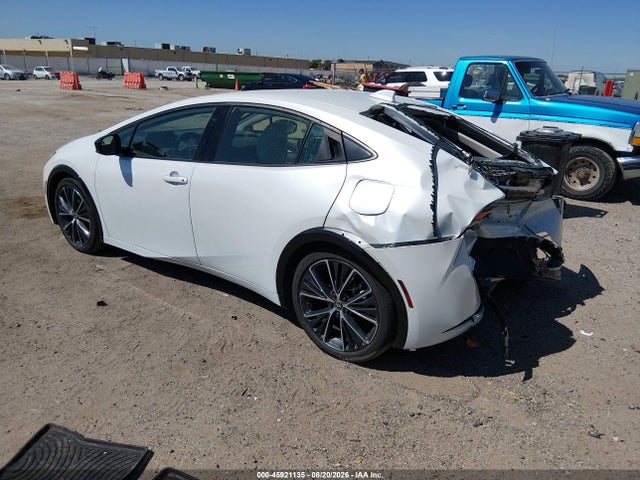 Toyota PRIUS XLE 2024 JTDACAAU4R3045540 Image 3