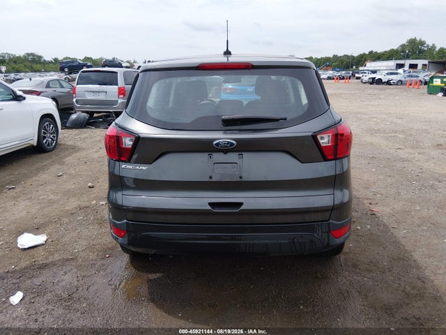 2019 Ford Escape S მანქანა იყიდება აუქციონზე, vin: 1FMCU0F77KUA76649, აუქციონის ნომერი: 45921144