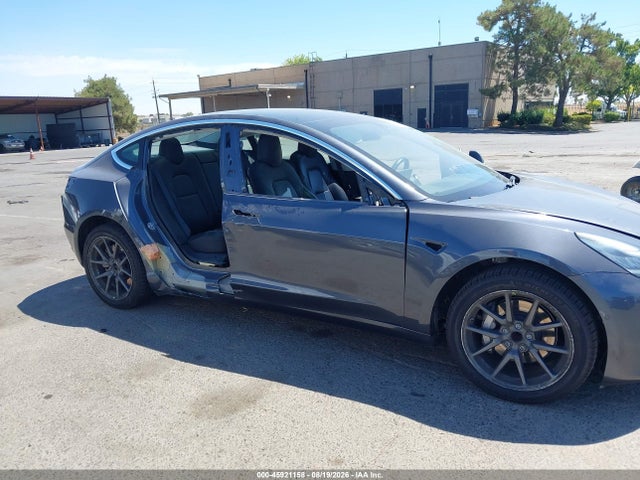 Продаж на аукціоні авто 2019 Tesla Model 3 Long Range/mid Range/standard Range/standard Range Plus, vin: 5YJ3E1EA7KF447435, номер лоту: 45921158
